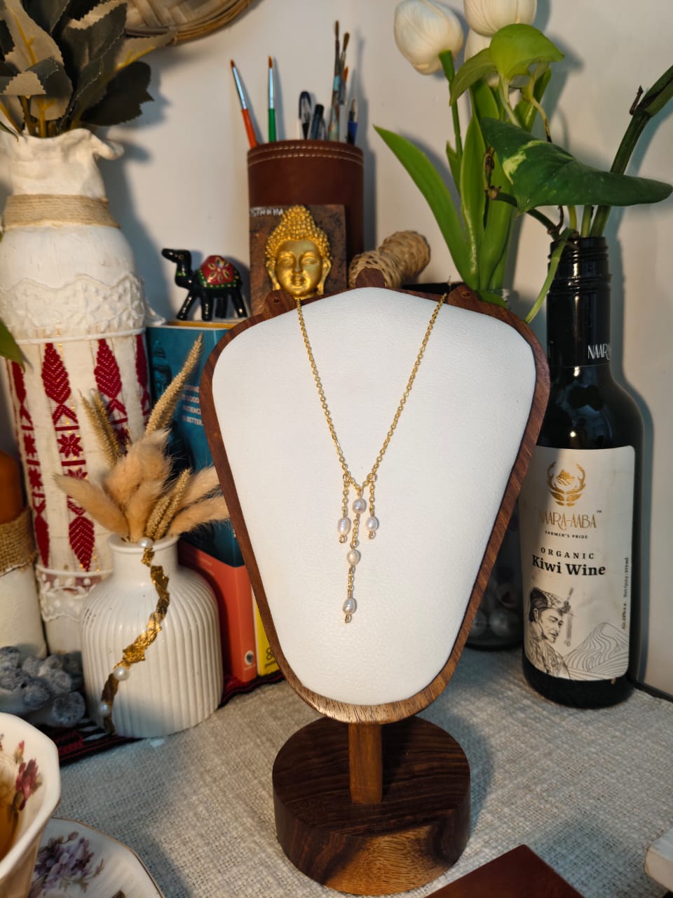 trio pearl drop chain